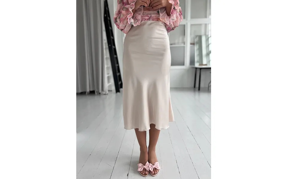 Rosy Beige Satin Skirt - Xl