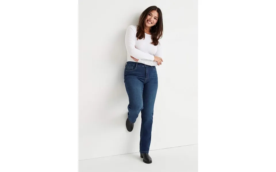 Comfortable Stretch Jeans With Straight Legs