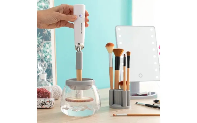 Automatic makeup brush cleaner past, the laws dryer mäklin innovagoods product image