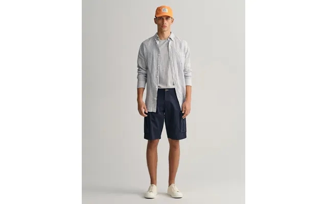 D1. Relaxed twill cargo shorts product image