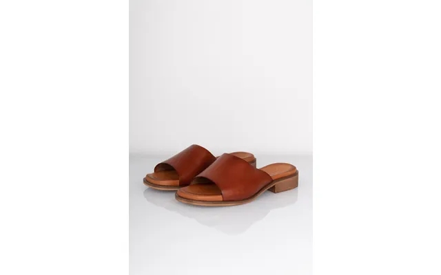 Pavement - sandals product image