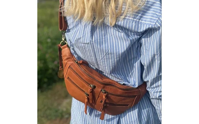 Style Honduras I Flot Cognac. Cool Bumbag I Kraftigt Læder Med Masser Af Rum Og Lommer product image