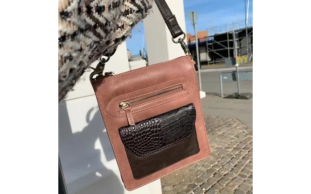 Style Korea I Brun Cognac. Fed Skuldertaske Crossbody I Kraftigt Læder product image