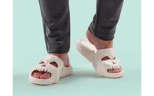 Skull Slippers product image