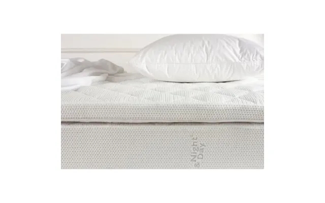 Night&day top mattress - latex product image