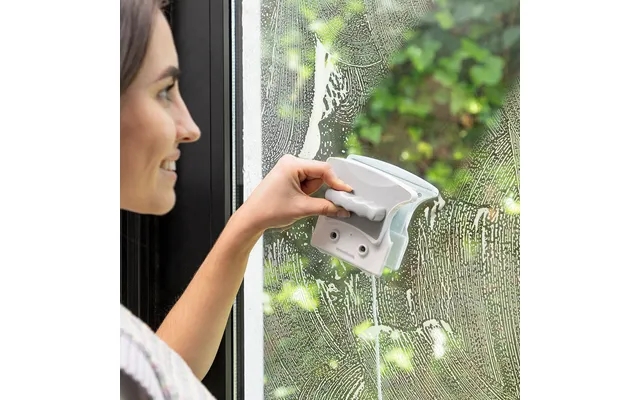 Magnetic window cleaner magly innovagoods product image