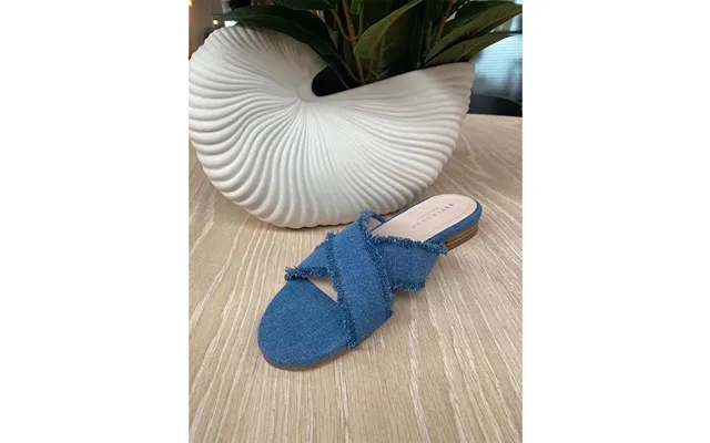 Style snob air slippers - denim product image