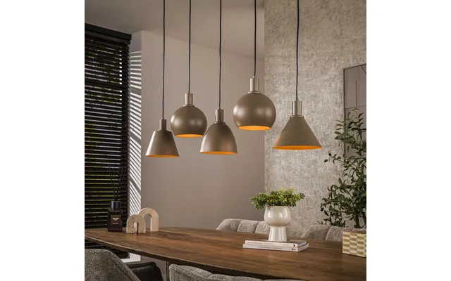 Itica - Loftlampe Med Fem Forskellig Formede Lampeskærme I Beige Metal Levering Uden Pære