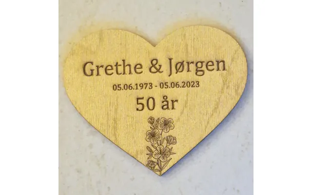Hjerte Til Æresport - Vælg Selv Design Guld Træ