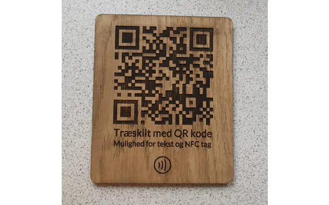 Qr Kode Skilt I Træ Eller Akryl Akryl Hvid Med Sort Baggrund product image