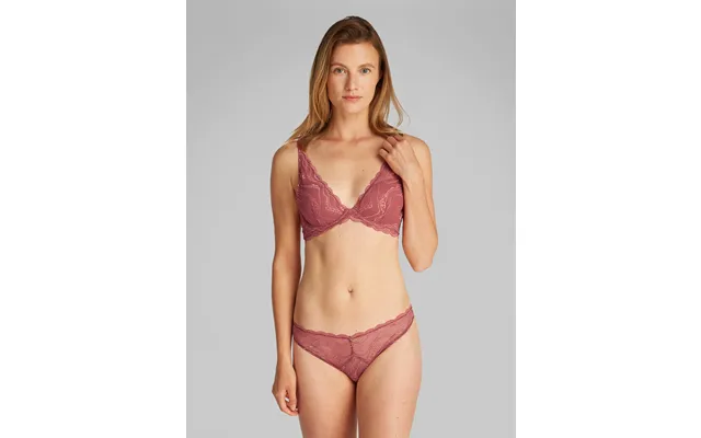 Lightly Lined Plunge