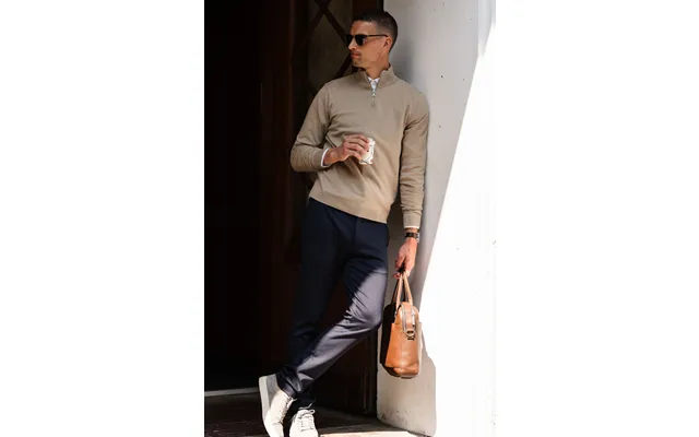 Byg Selv - Half Zip Outfit product image