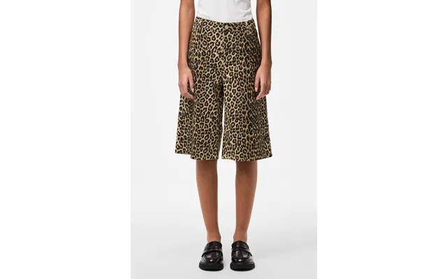 Salume Wide Denim Shorts - White Pepper Leo product image