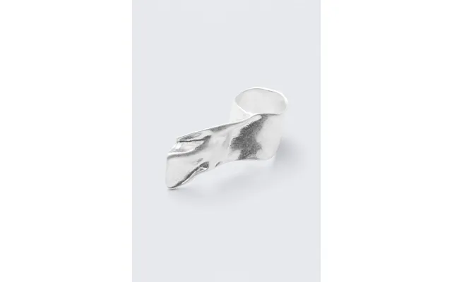 Sculpted Ring