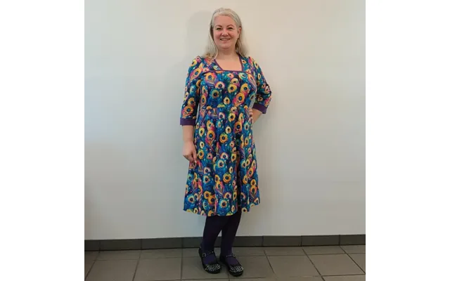 Plus Size Kjole - Genkei Colorful Peacock product image