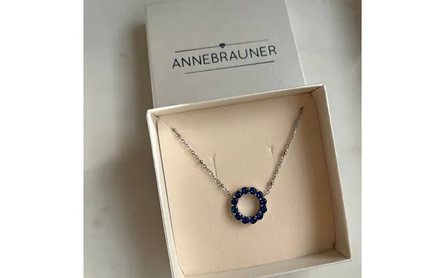 Annebrauner Big Sapphire Circle Halskæde