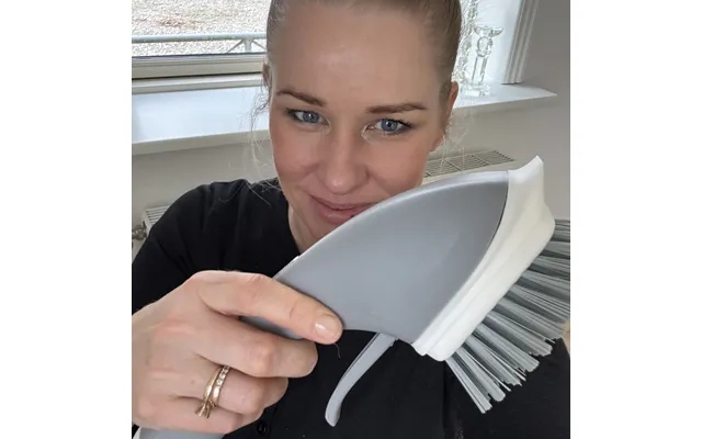 Børste Med Sæbedispenser