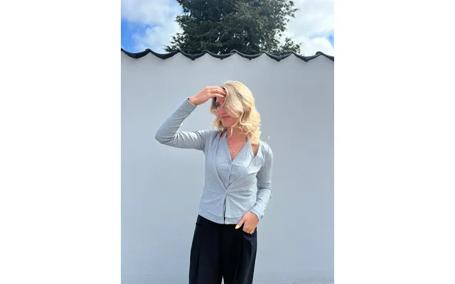 Celina Bluse - Lysegrå