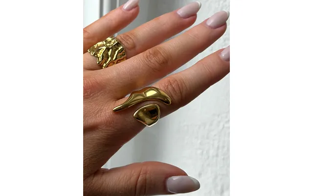 Vera Ring