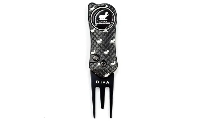 What Bunkers Divots Pitchfork