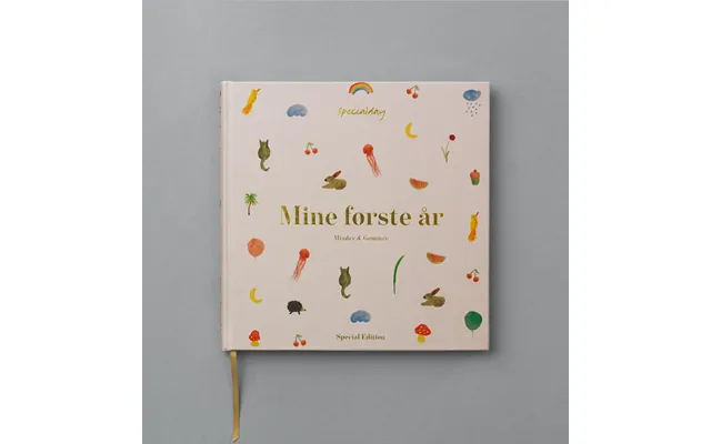 Barnets Bog - Mine Første År