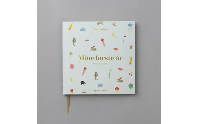 Barnets Bog - Mine Første År