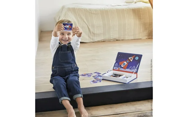 Janod Space Magneti''book - 52 Magnets