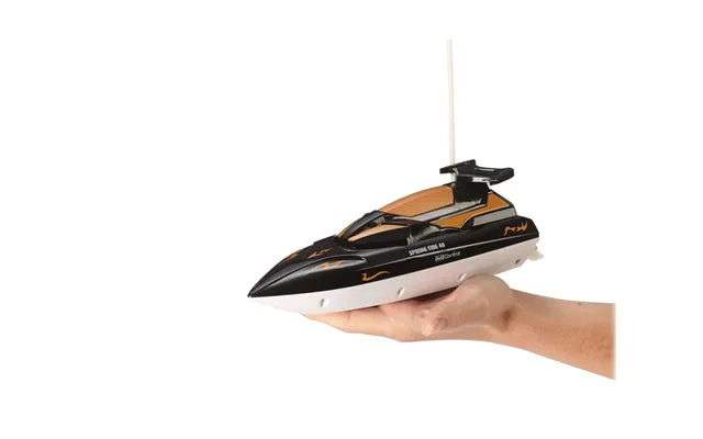 Revell Control - Boat Spring Tide 40