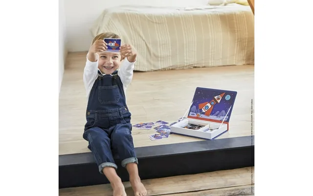 Janod Space Magneti''book - 52 Magnets
