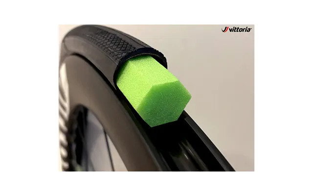 Vittoria Airliner - Road