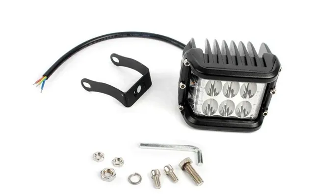 - 3 Sidet Projektør, 24 Watt 12 24 Volt