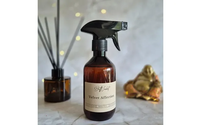 Room & Linen Spray Velvet Affection