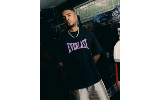 The Neon Sign Tee’ - Black