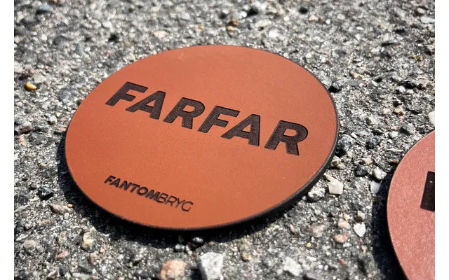 Farfar - Håndlavet Ølbrik I Kernelæder