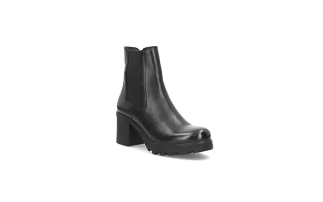 Black 22h1832