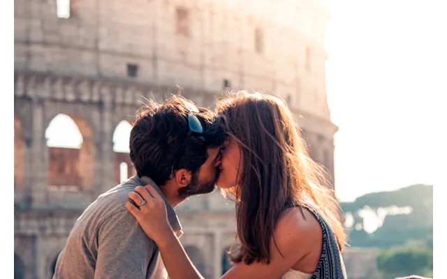 Go Dream Getaway For 2 I Hele Verden - Oplevelsesgaver