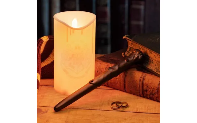 Harry Potter Stearinlys Med Tryllestav Fjernbetjening