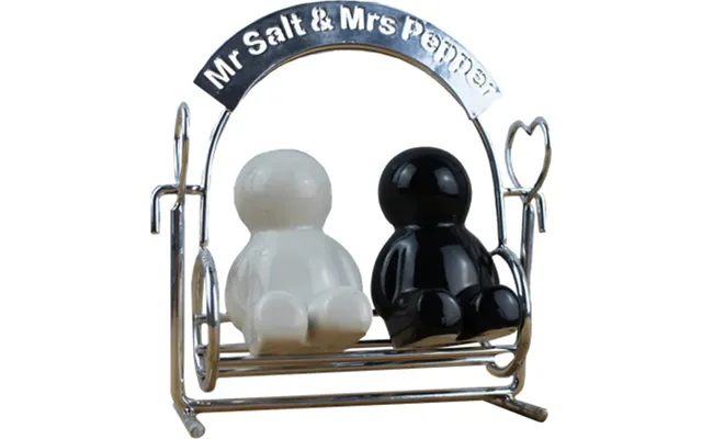 Winkee - Mr. Salt & Mrs Pepper Shakers
