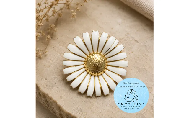Nyt Liv - Marguerit Broche I Forgyldt Med Hvid Emalje, 50mm