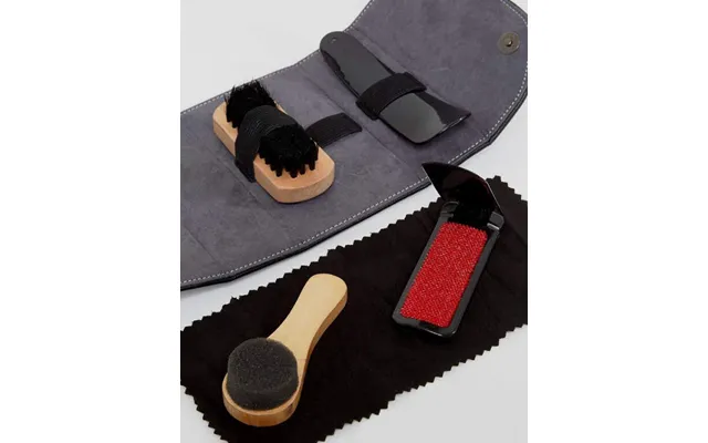 Peter Werth 5 Piece Shoe Shine Set