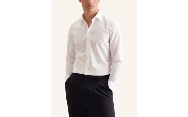 Business Kent 102 1 1