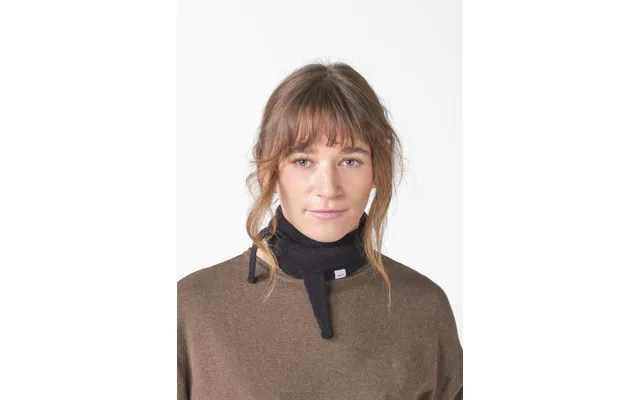 Violet Small Knit Scarf - Black
