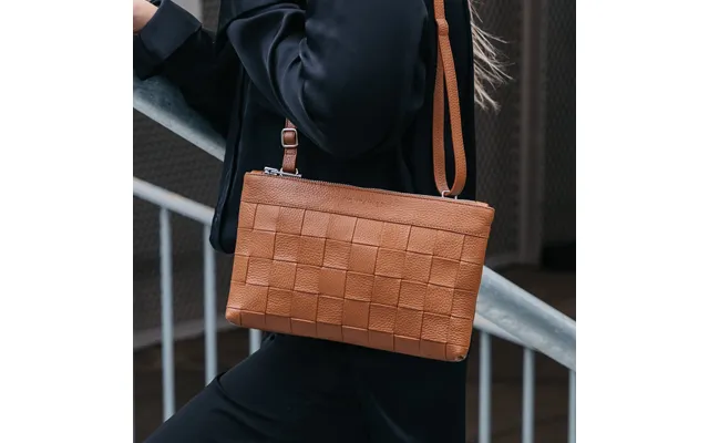 Greta Brun Skuldertaske