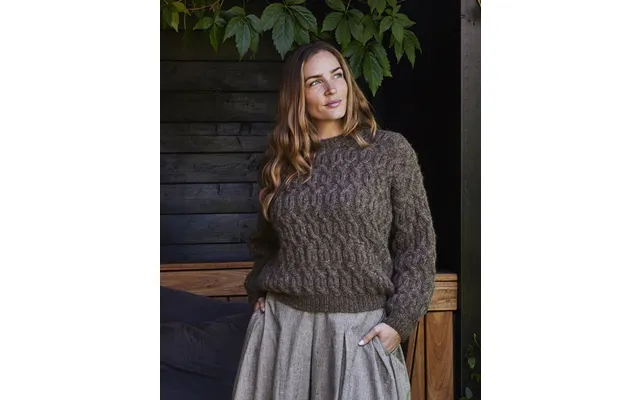 Vamset Sweater Med Snoninger Digital Opskrift