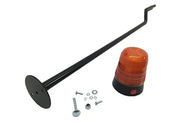 Berg Flashing Light Orange On Pole