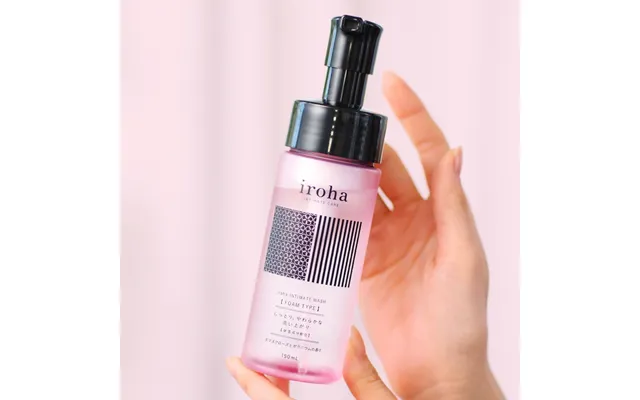 Iroha Intimate Wash Damask Rose And Geranium