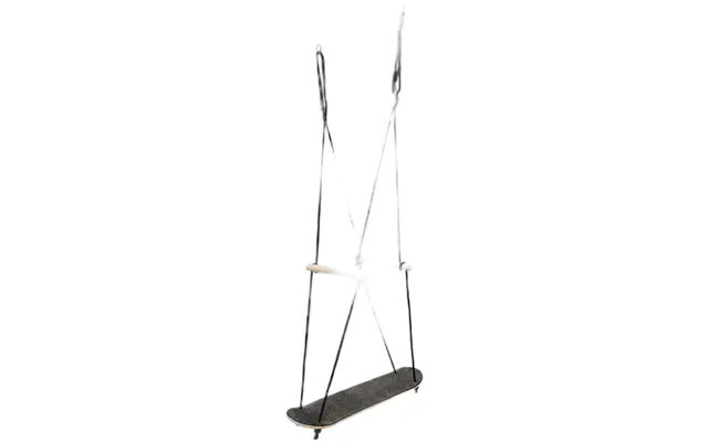 Krea Skateboard Swing