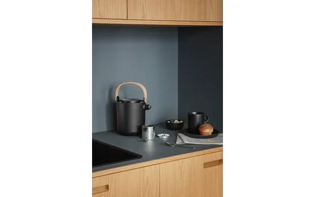 Tetermok. 1l Black Nordic K
