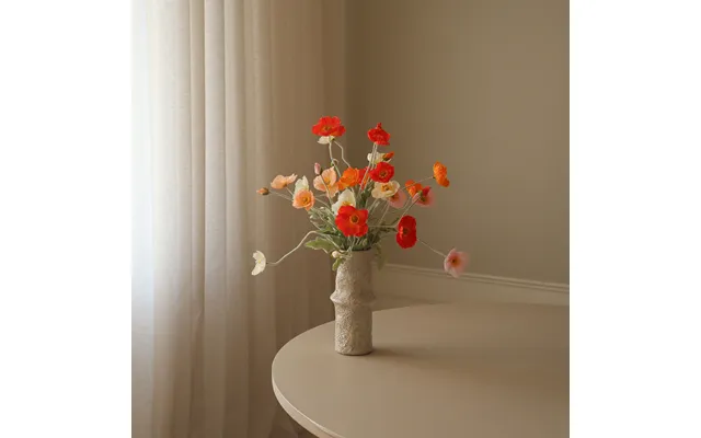 Wild Poppy Dance