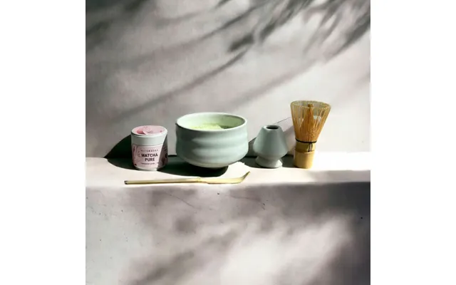 Matcha Te Sæt Inkl. Kop Skål Uden Hældetud 30g Matcha Og Al Tilbehør